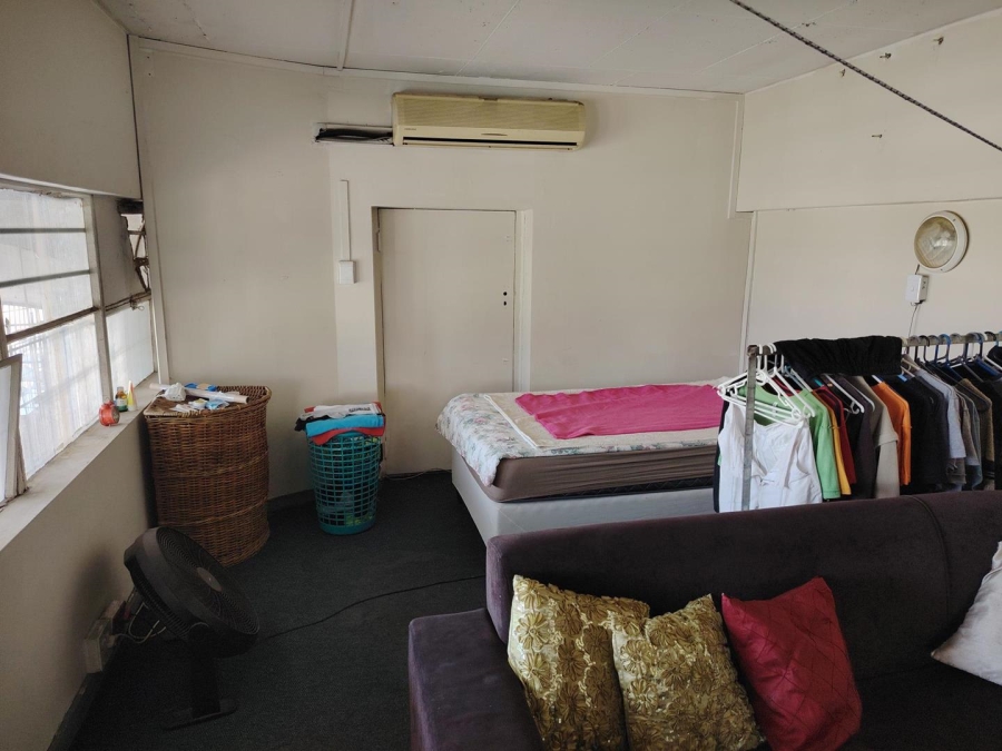 To Let commercial Property for Rent in Triangle Farm Western Cape